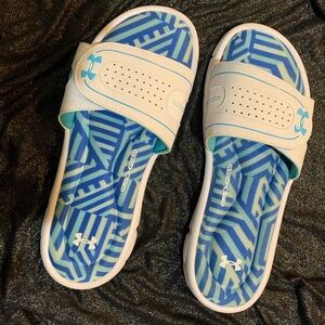 Under Armour slides size 9